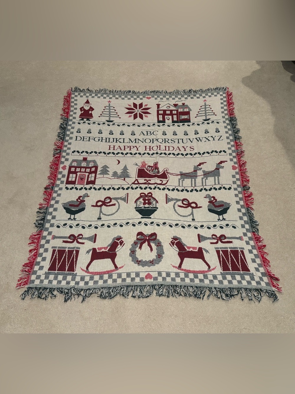 Vintage Crown Crafts 100% Cotton Woven Christmas Throw Red Green